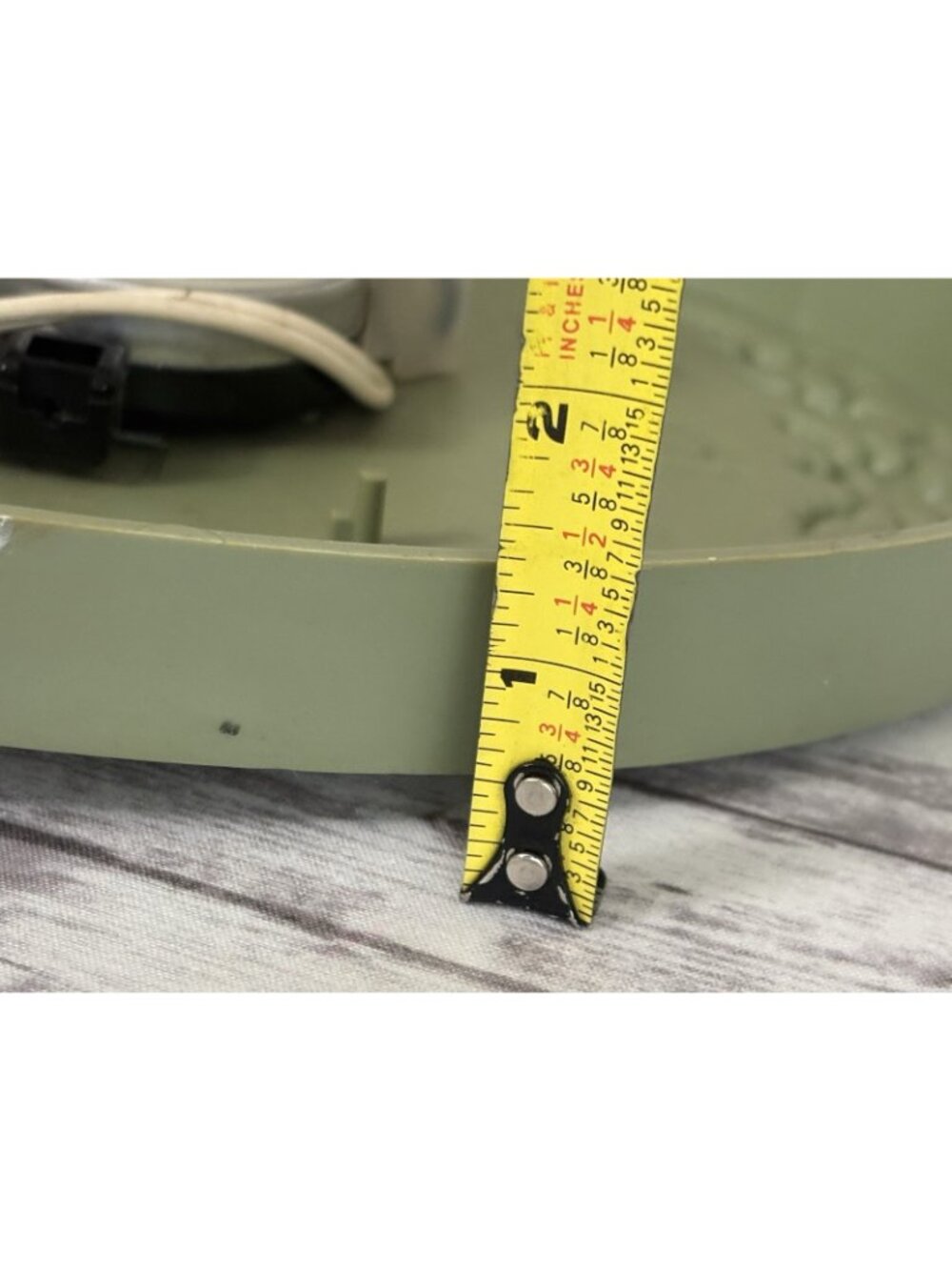 Vintage Robert Shaw Green Plastic Oval Mid Century Electric Wall Clock 1970's - Picture 14 of 14